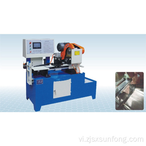 Thép không gỉ cho ăn bằng thép không gỉ cnc máy cắt lạnh